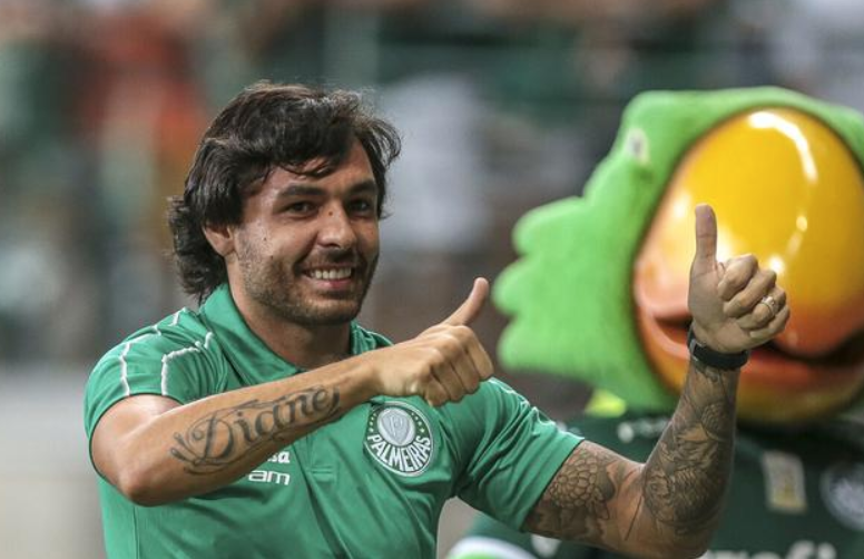 关于今夜奥兰多魔术备战中超；完成体检细节曝光；压力陡增；赛程密集仍需轮换的信息